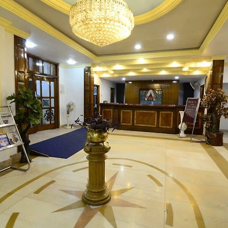Hotel Little Palace Dibrugarh Buitenkant foto